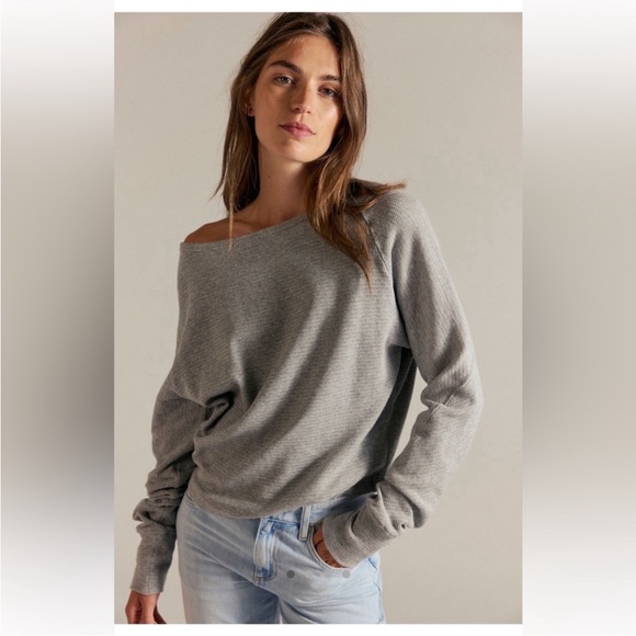 Free People Tops - Free People NWT Jess Long Sleeve Size Medium in Heather Gray